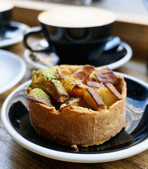 Pear/Matcha Tart at Grounded in Paris