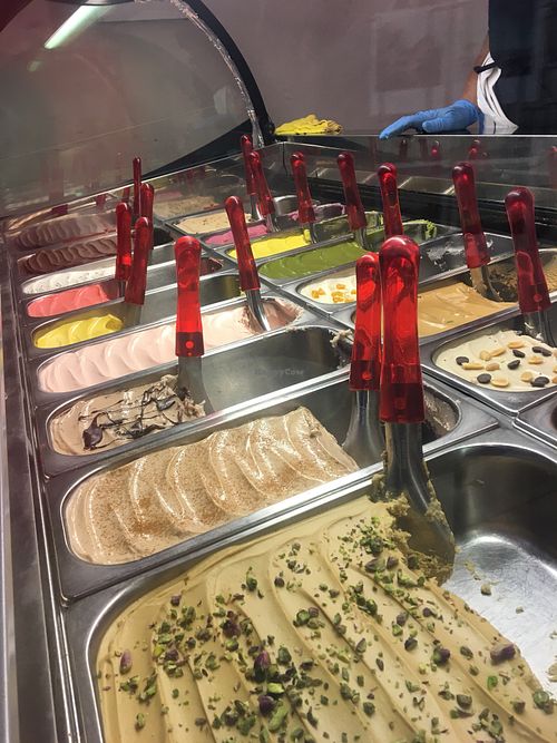 And it’s all vegan 😍 at Bellamia Gelateria Italiana in Barcelona