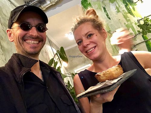 owner & customer at Kaffeehaus Severinstrasse in Cologne