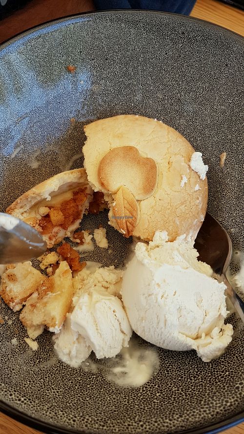 apple pie n ice cream ♡ at Cafe Vie Sunshine Coast in Buderim