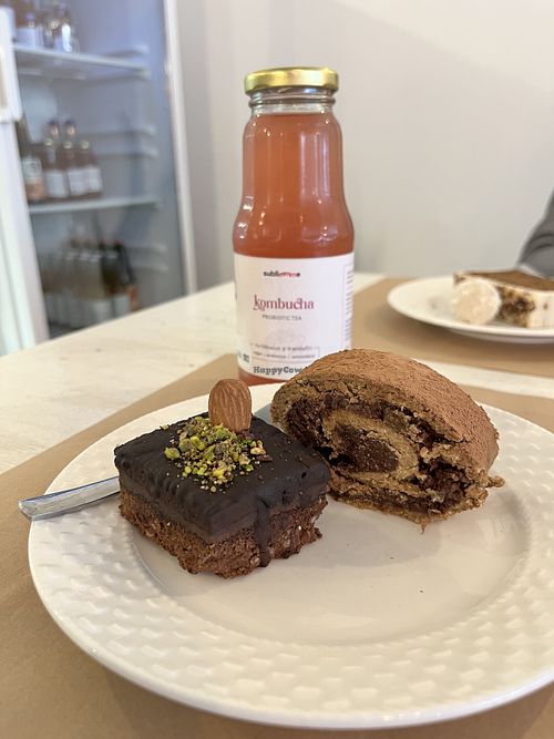 Cozonac si amandina plus kombucha   at Sublimmme in Bucharest