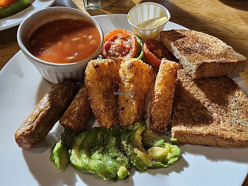 Vegan full English at Quay Arts Cafe in Newport