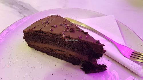 Dry chocolate cake at Creme Cafe in Lanzarote