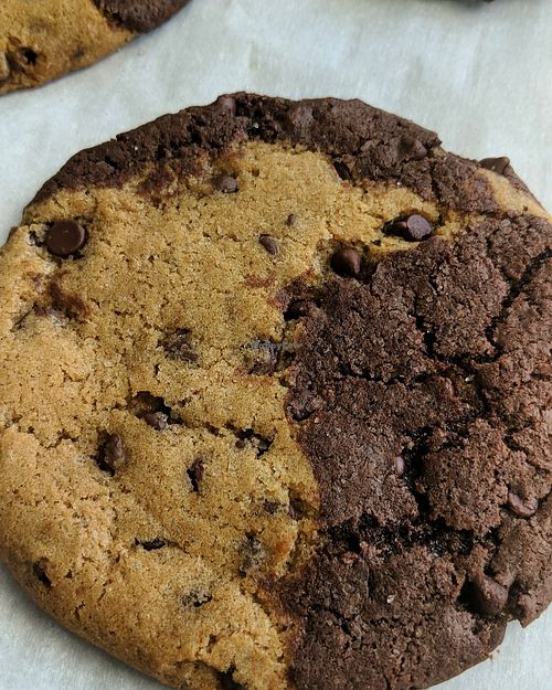 Yin yang cookie at The Baked Vegan Bakery in Lake Park