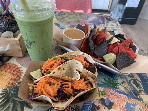 “Pork” tacos and Mojito smoothie  at Tiki Loco in Dallas