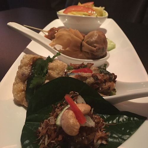 Entrées de la table d'hôte at ChuChai in Montreal