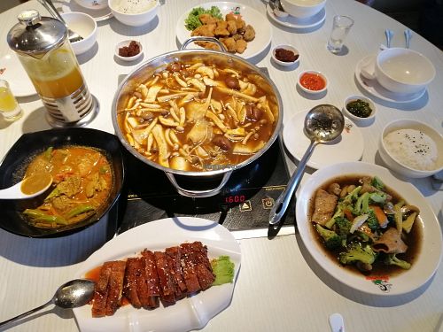 Hotpot and Chinese cooking at Mama Vege - The Promenade in Penang