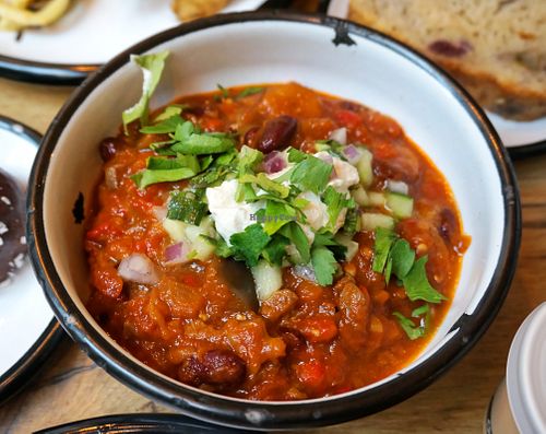 Chili sin carne at Wild & The Moon - Saint Honoré in Paris
