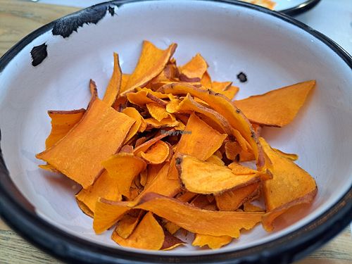 Sweet potato chips at Wild & The Moon - Saint Honoré in Paris