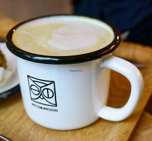 Pistachio Latte at Wild & The Moon - Saint Honoré in Paris