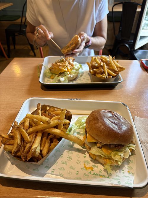 Burgers  at Theory (ex-BurgerTheory) in Paris