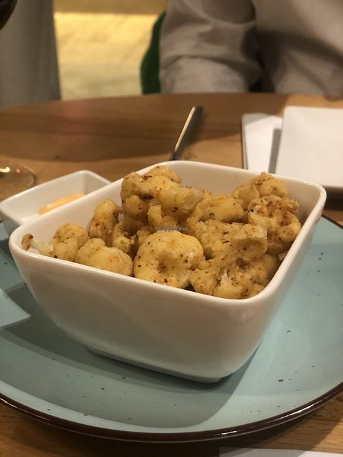  Cauliflower “popcorn"  at Roots & Rolls in Barcelona