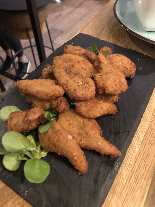 These were amazing - it’s a local dish from what I understood. ⭐️⭐️⭐️⭐️⭐️  at Roots & Rolls in Barcelona