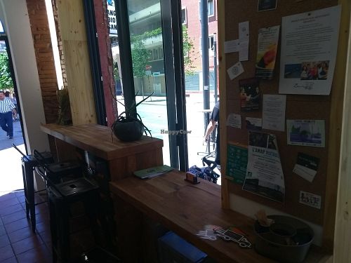 Inside 2 at Les Frères Chapelier - Boulangerie Artisanale Bio in Toulouse