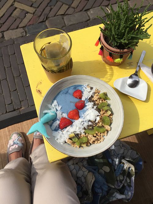 Blue Mermaid at Loua Juicebar in Utrecht