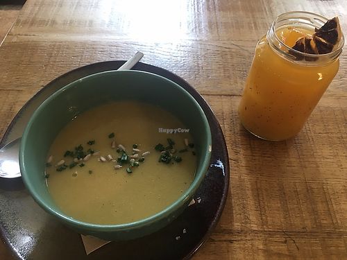 Soup of the day and juice of the day at Fauna & Flora in Lisbon