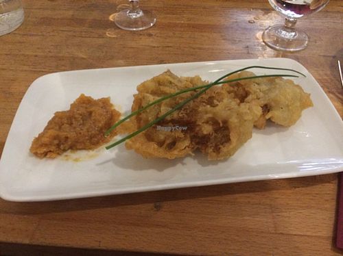 mushrooms with chutney  at Veget'Halles in Paris