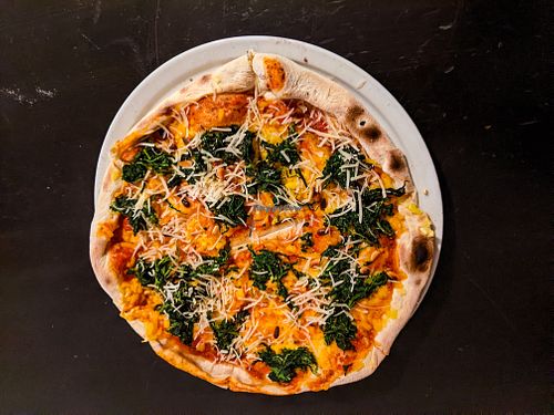 Vegan spinach pizza, with vegan cheese, at Pizzastube at Pizzastube in Dresden