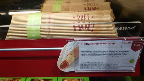 Meatless meatball hot wrap at EDI - Pret a Manger - G13 in Edinburgh