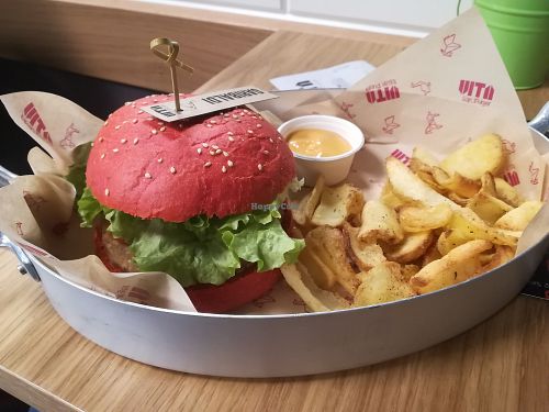 Garibaldi burger at Vita Italian Burger - Viale Bligny in Milan