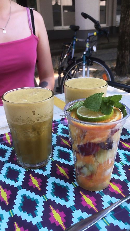 Matcha orange Smoothies and fruit salad  at Campus Cafe Augsburg Universität in Augsburg