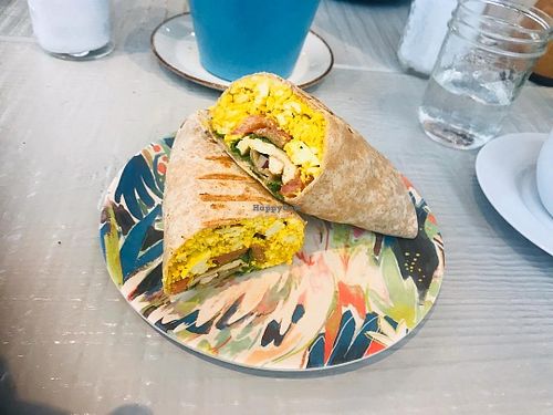 Wrap du travailleur at Veganation in Montreal