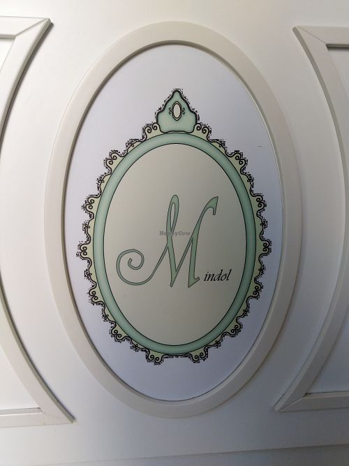 Teaches at Mindol in Senigallia