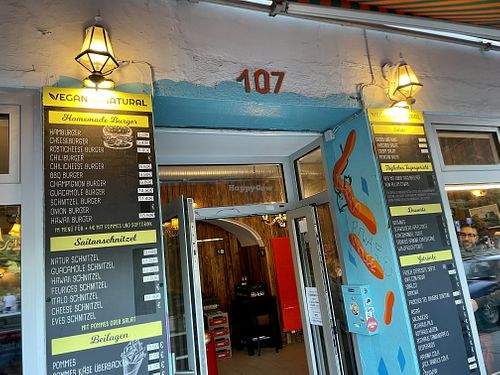 entrance at Apple & Eve in Hamburg