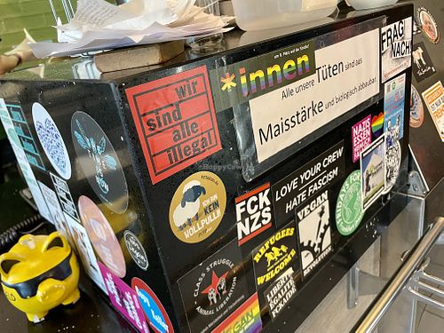 inside at Apple & Eve in Hamburg