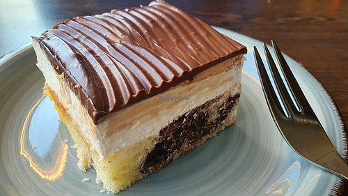 "" at Apple & Eve in Hamburg