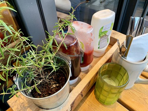 table at Hans im Glück - Tal in Munich