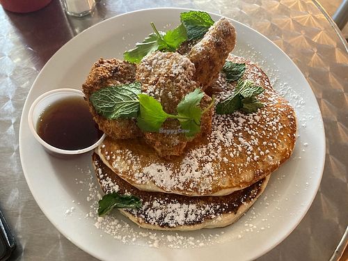 Fried chick’n & pancakes with chipotle maple syrup  #Veganuary at Fern Cafe and Bakery in Victoria