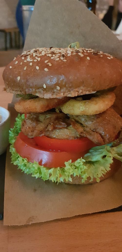BBQ seitan burger - close up at Dom in Kyiv
