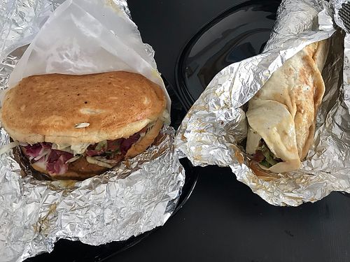 Vegan döner with falafel (top) and vegan dürüm with seitan (bottom) at Olive Tree in Leipzig