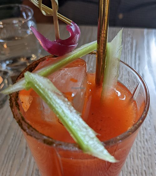 Cocktail pairing - vegan bloody bull at L'Orygine in Quebec