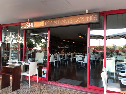 Entrance (next to China town restaurant)  at Sushimari in Funchal