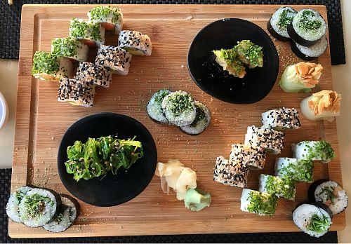 Vegan sushi at Sushimari in Funchal