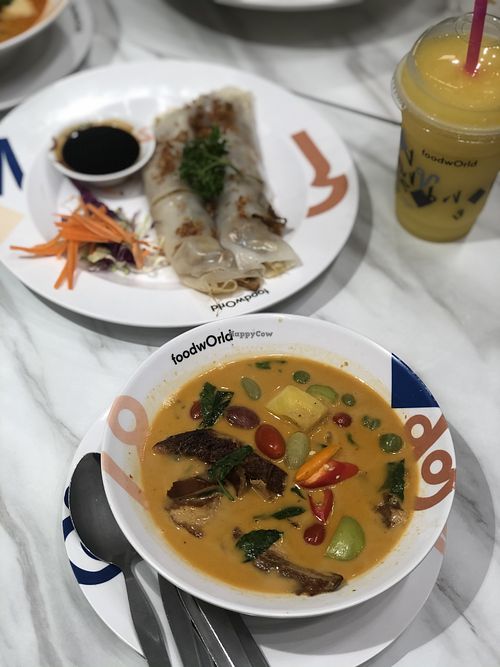 Red curry and fresh rice rolls  at Khun Churn - Centralworld in Bangkok