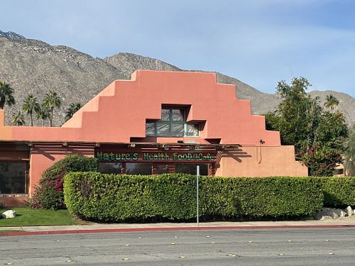 From the street  at Nature's Health Food and Cafe in Palm Springs