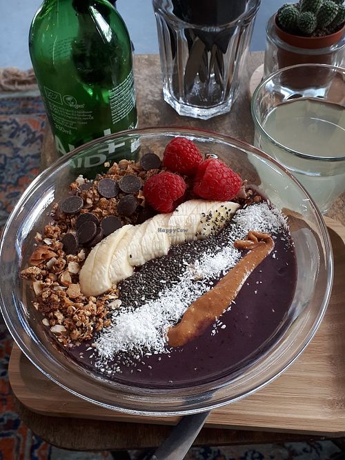 Acai bowl at Bonnie in Arnhem