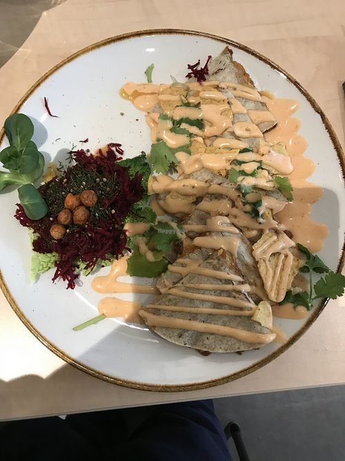 Quesadilla with jack fruit at Sync-Ok in Deventer