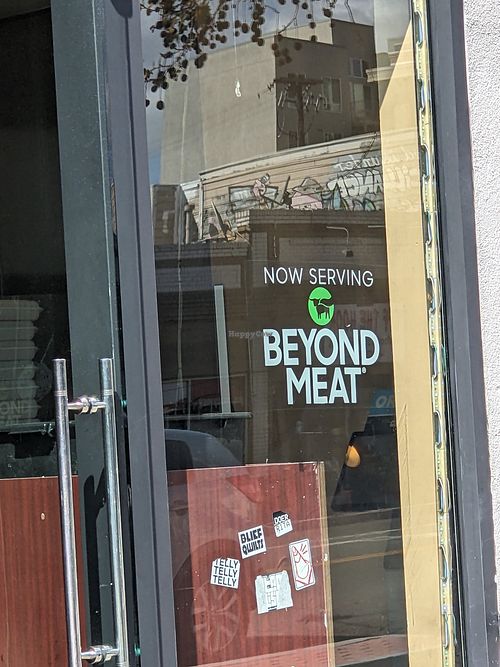 Entry at Ole Ole Burrito Express in Oakland