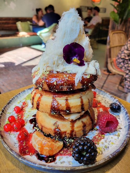 Wonderful classic stack at Mr. Stacks in Amsterdam