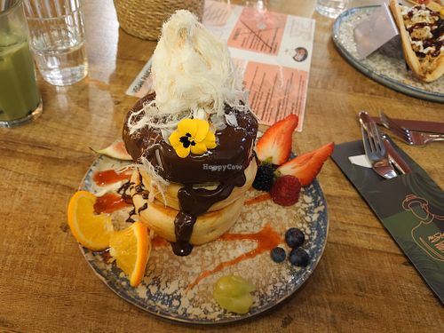 Coco hazelnut stack at Mr. Stacks in Amsterdam