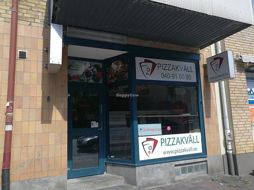 Frontis at Pizzakväll in Malmo