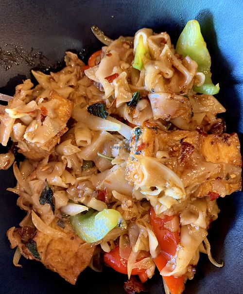 Vegan Pad Kee Mao with tofu and veggies at Soi 30th in San Diego