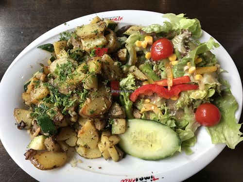 Potatoes "Provencale" with grilled vegetables at Times Café in Worms