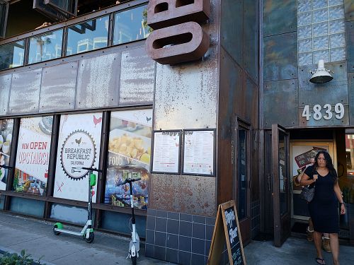 Outside at Breakfast Republic - Ocean Beach in San Diego