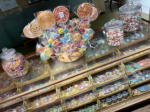 more zuckerl 🍭 at Zuckerlwerkstatt in Vienna