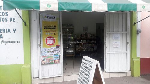 Local at Claribella Pronatural in Autlan